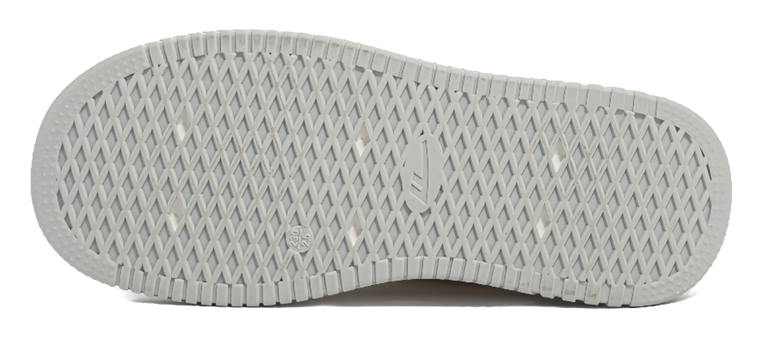 Warrior Slip Resistant, Abrasion Resistant, Breathable Low top Skateboard Shoes Women's White 