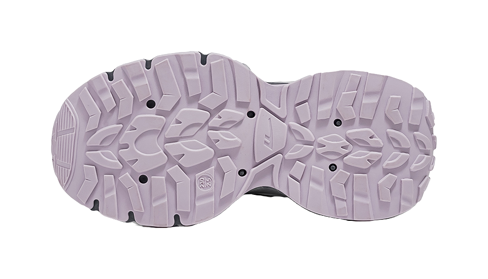 Warrior Low top Chunky Sneakers Women's Silver 