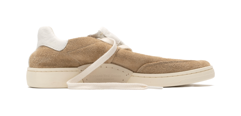 Sand suede low-top skate shoes with white heel tab and rubber cupsole, lace-up