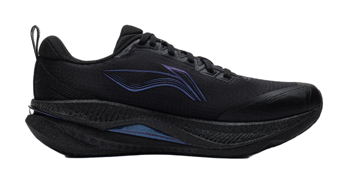 Men's low-top running shoes, black upper with blue accents and side wing logo