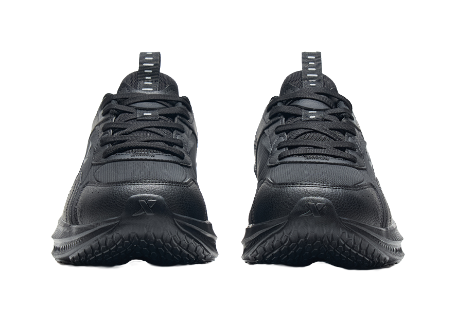 XTEP Slip Resistant Abrasion Resistant Low top Running Shoes Men's Black 