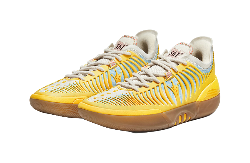 Vintage yellow low basketball shoes with laces and ribbed ventilation design