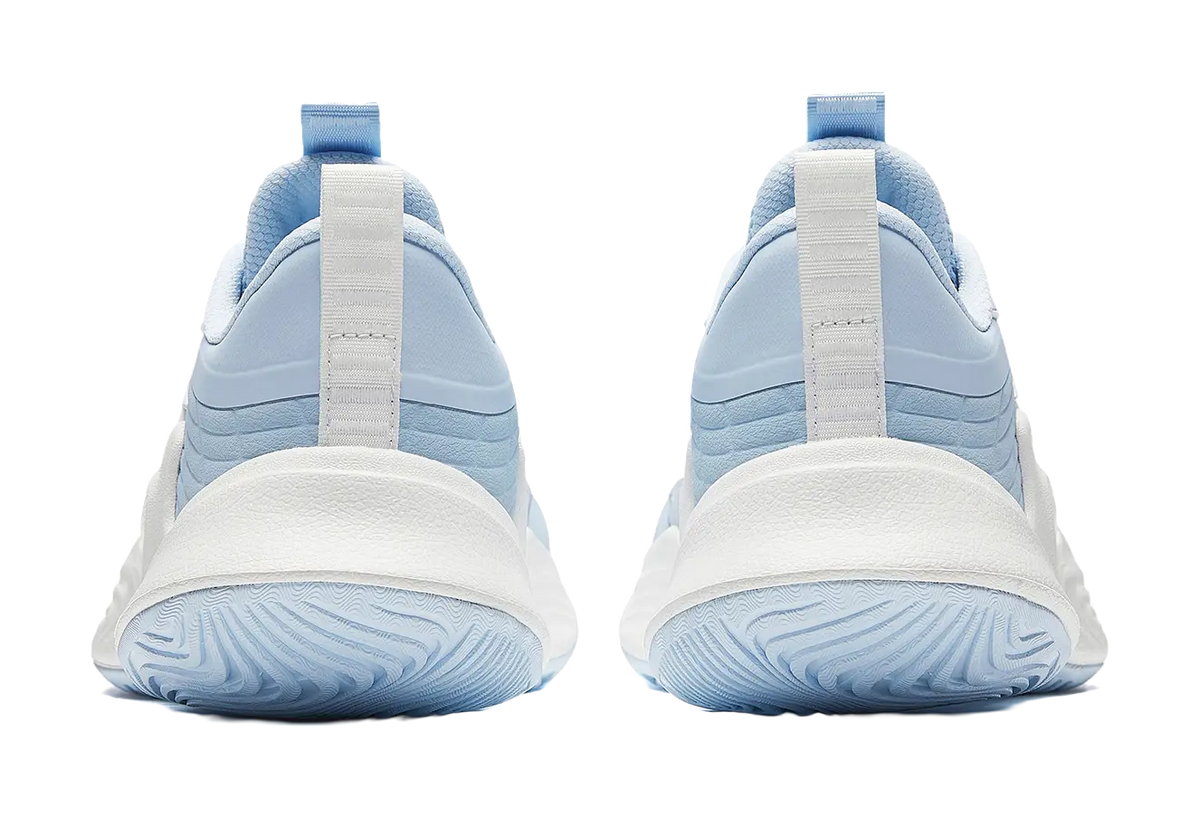 Anta Heat Wave Ice Crystal Abrasion Resistant Slip Resistant Low top Basketball Shoes Mens Moonlight Ice Blue 