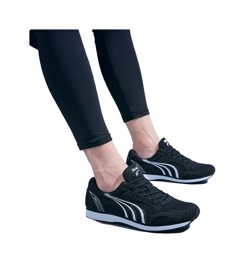 DO WIN Cushioned Slip Resistant Abrasion Resistant Breathable Low Top Running Shoes Unisex Black 