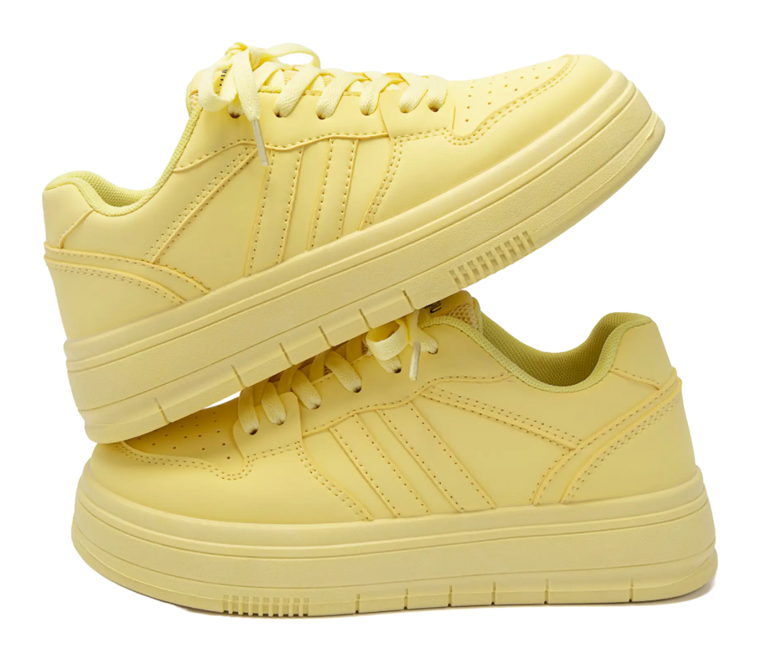 HUANQIU Coverage Height Increasing Lightweight Breathable Low top Skateboard Shoes Women's White Black 