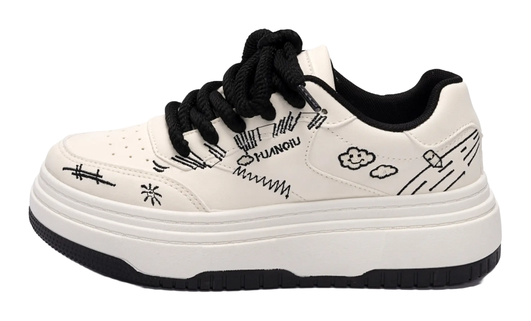 HUANQIU Coverage Lightweight Height Increasing Low top Skateboard Shoes Women's Beige Black 