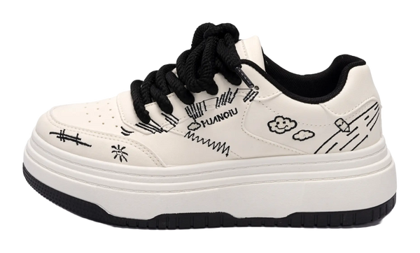 HUANQIU Coverage Lightweight Height Increasing Low top Skateboard Shoes Women's Beige Black 