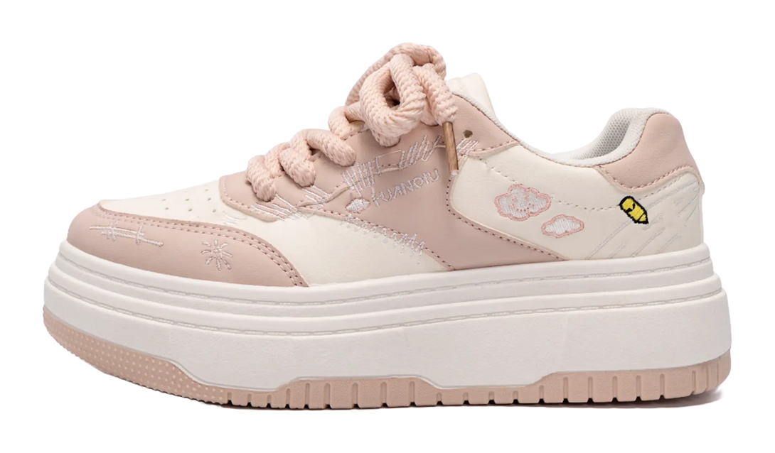 HUANQIU Coverage Lightweight Height Increasing Low top Skateboard Shoes Women's Beige Black 