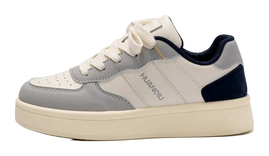 HUANQIU Coverage Slip Resistant Height Increasing Low top Skateboard Shoes Women's White Black 