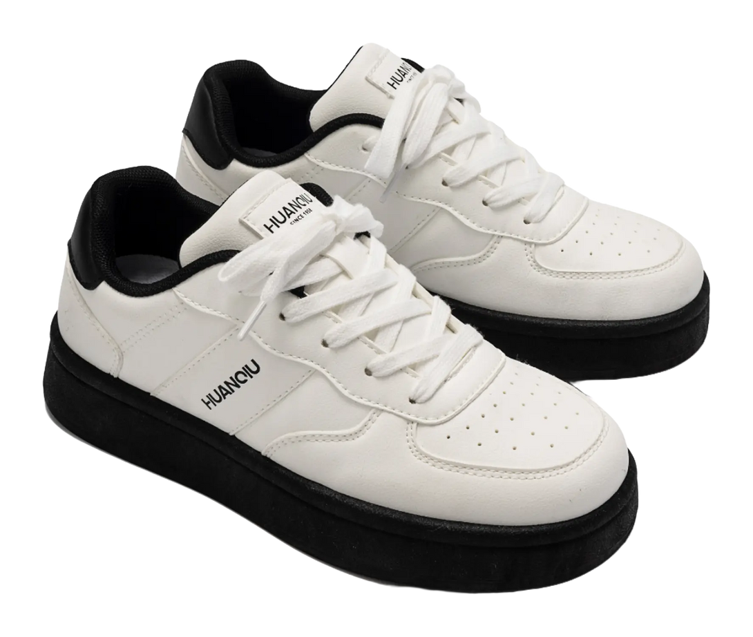 HUANQIU Coverage Slip Resistant Height Increasing Low top Skateboard Shoes Women's White Black 