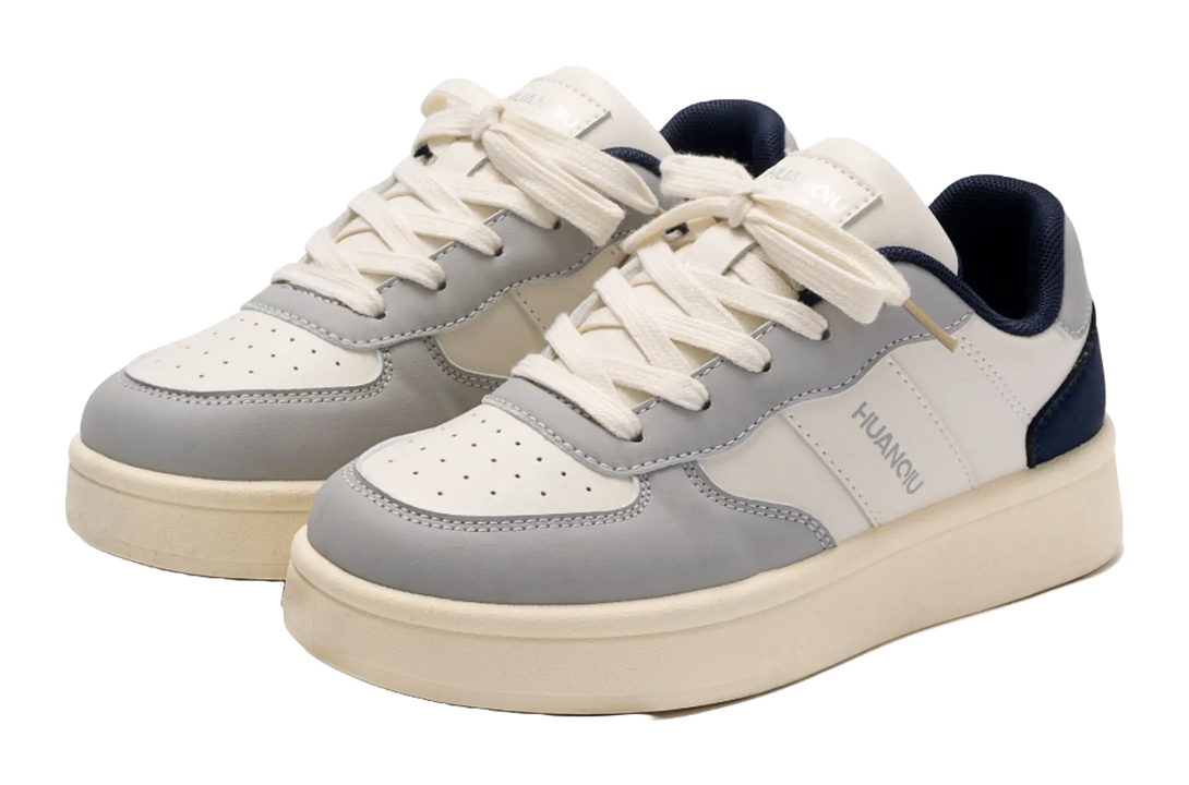 HUANQIU Coverage Slip Resistant Height Increasing Low top Skateboard Shoes Women's White Black 