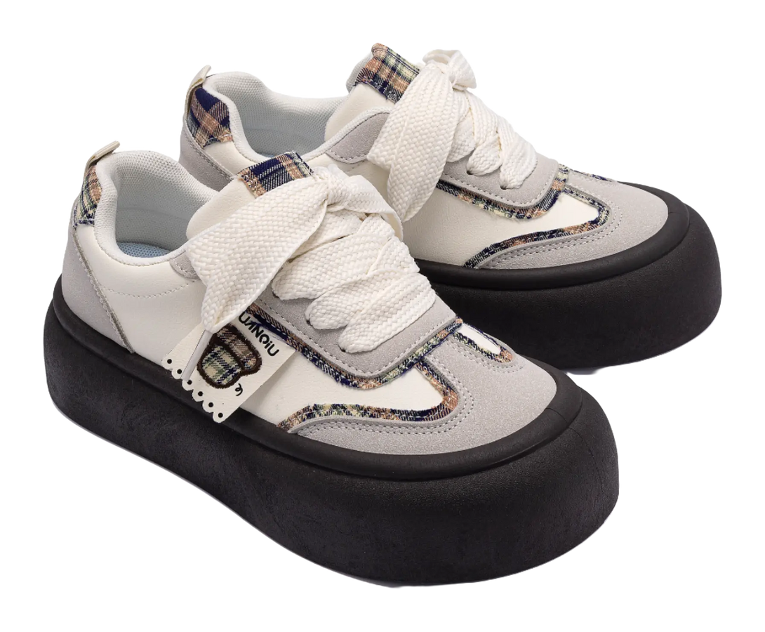 HUANQIU Coverage, Cushioning, Lightweight, Breathable, Height Increasing Low top Skateboard Shoes Women's 