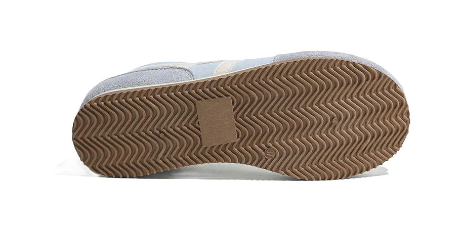 HUANQIU Cushioning, Wear Resistant Low top Skateboard Shoes Women's Blue 