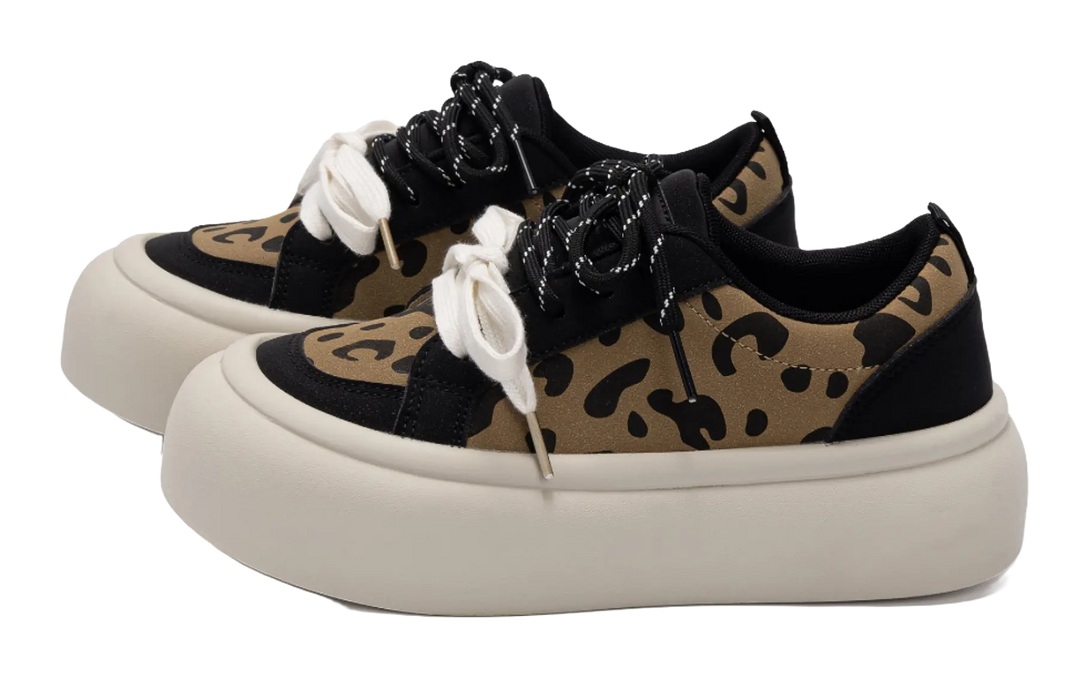 HUANQIU Height Increasing Slip Resistant Low top Skateboard Shoes Women's Beige Black 