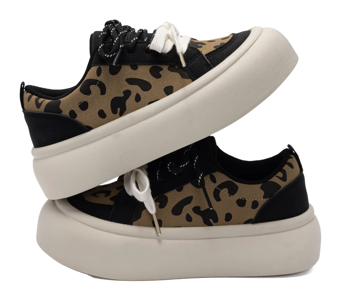 HUANQIU Height Increasing Slip Resistant Low top Skateboard Shoes Women's Beige Black 