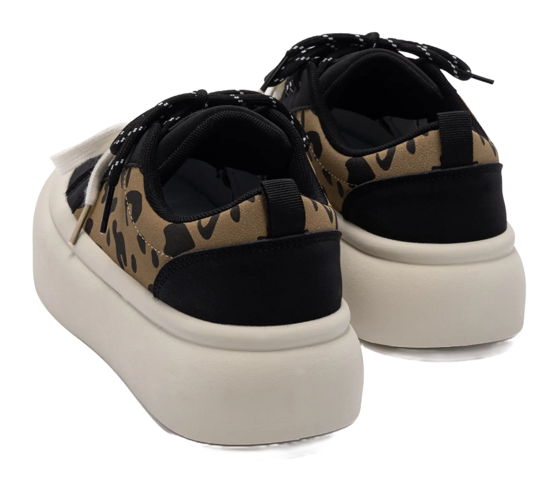 HUANQIU Height Increasing Slip Resistant Low top Skateboard Shoes Women's Beige Black 