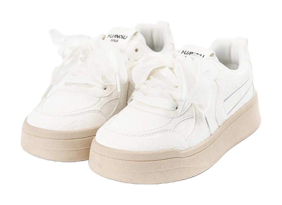 HUANQIU Slip Resistant, Abrasion Resistant, Lightweight Low top Skateboard Shoes Women's 