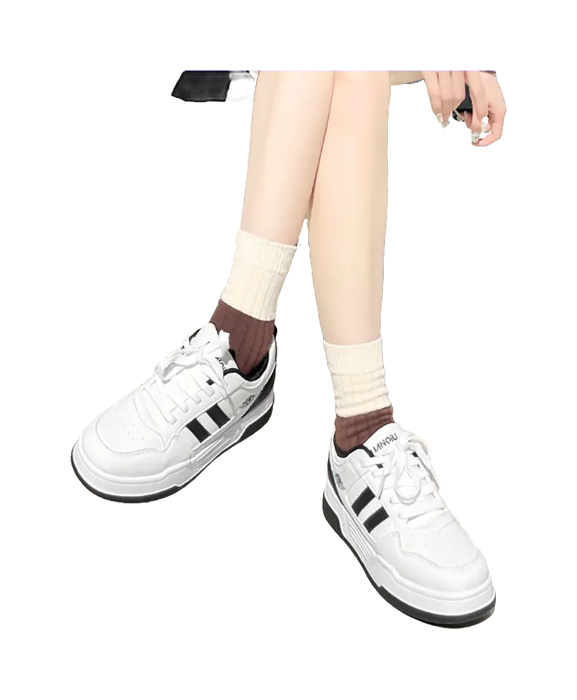 HUANQIU Slip Resistant, Abrasion Resistant, Lightweight Low top Skateboard Shoes Women's White 