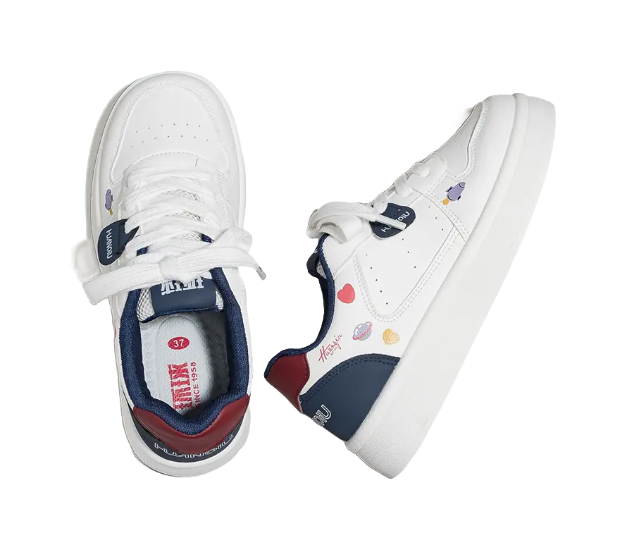 HUANQIU Slip Resistant, Balance, And Breathable Low Top Skateboard Shoes Women's White Blue 