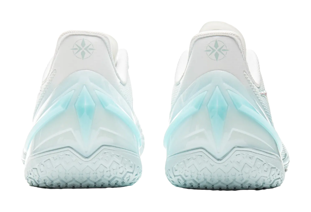 LINING Blade 5 V2 - Basketball Shoes Mens White Blue 