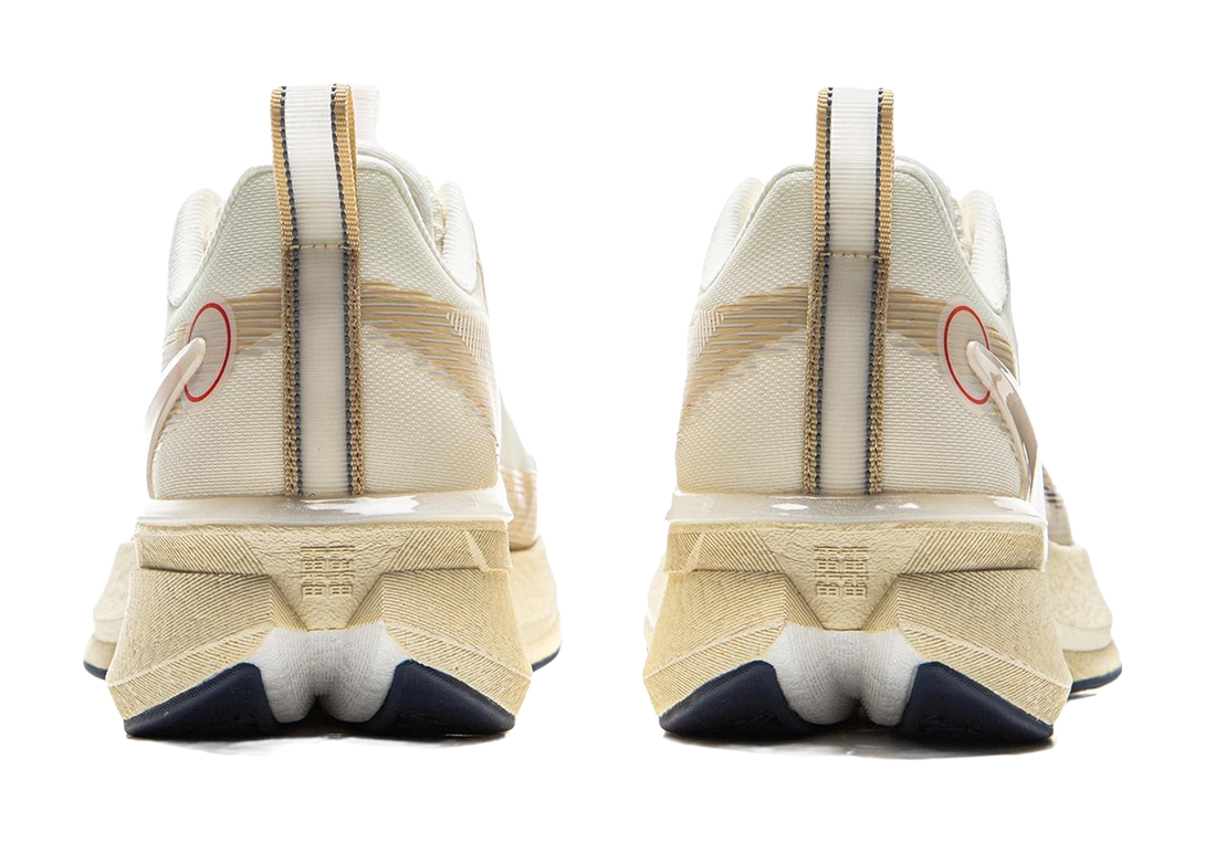 LINING Red Hare 8PRO Running Shoes Men's Low top Ecru 