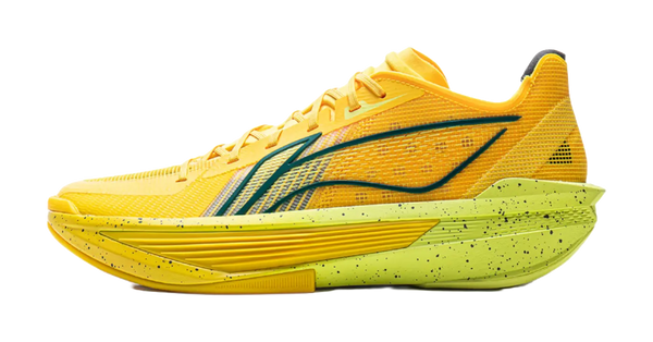 LINING Ultralight Basketball Shoes Mens Low top Lemon 