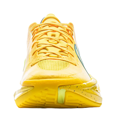 LINING Ultralight Basketball Shoes Mens Low top Lemon 
