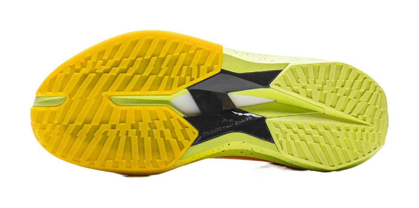 LINING Ultralight Basketball Shoes Mens Low top Lemon 