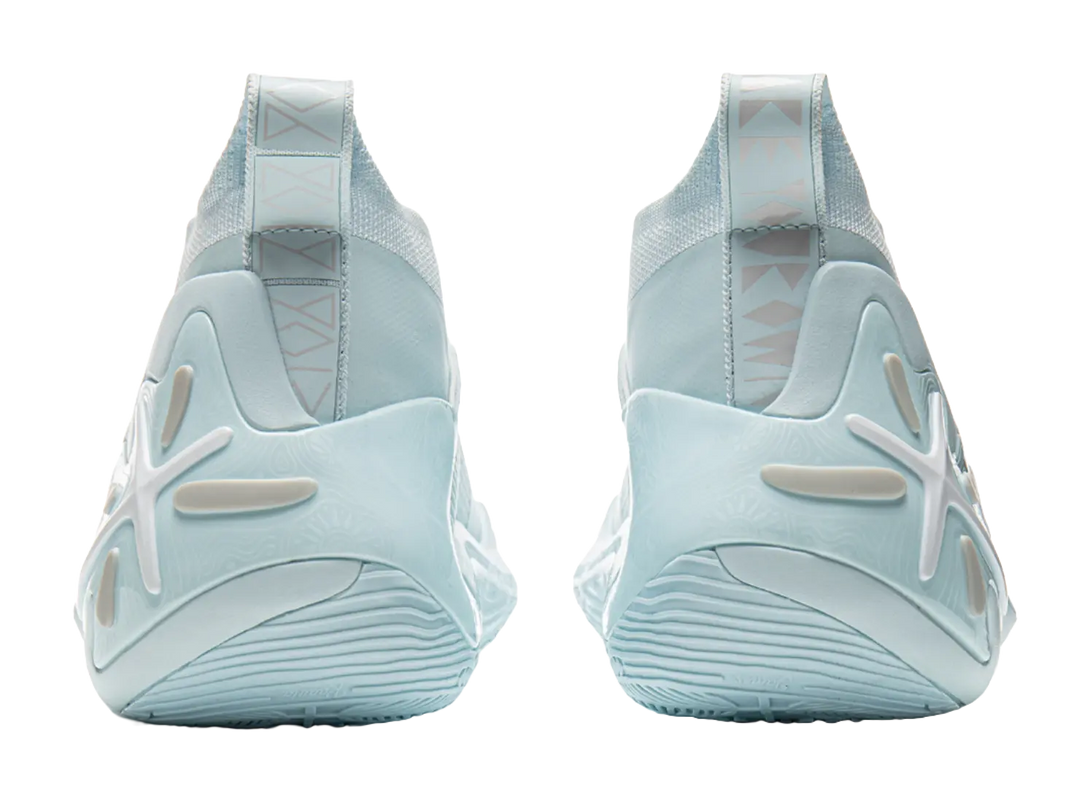 LINING Wow11 Basketball Shoes Mens Mid top Light Sky Blue 