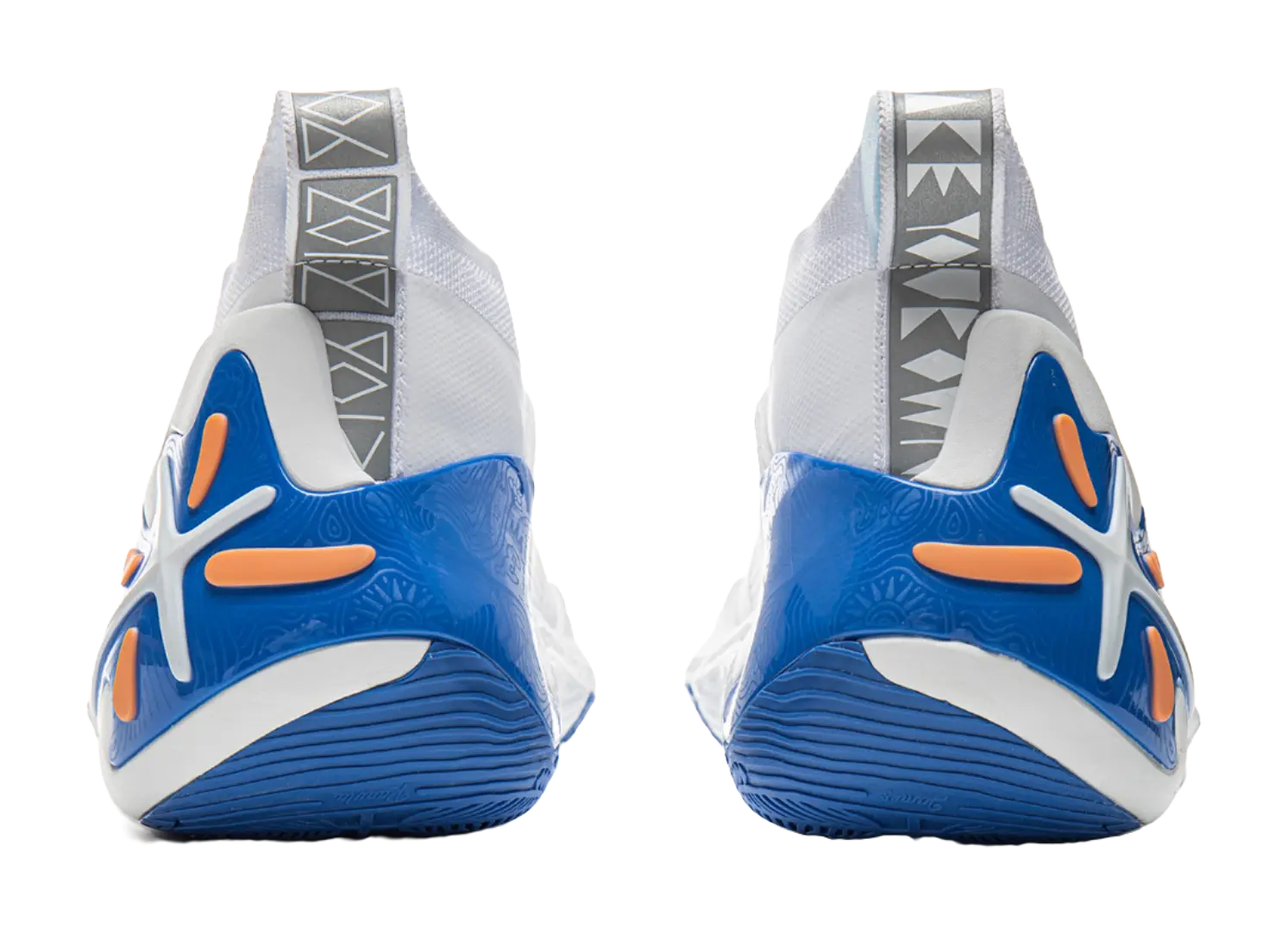 LINING Wow11 Basketball Shoes Mens Mid top Standard White 