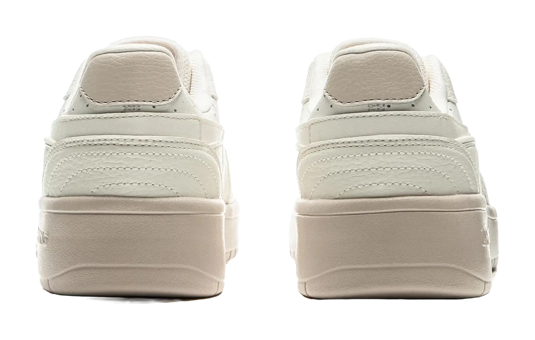 LiNing Acer Truncatum Slip Resistant Cushioning Abrasion Resistant Lightweight Low top Skateboard Shoes Women's Ecru 