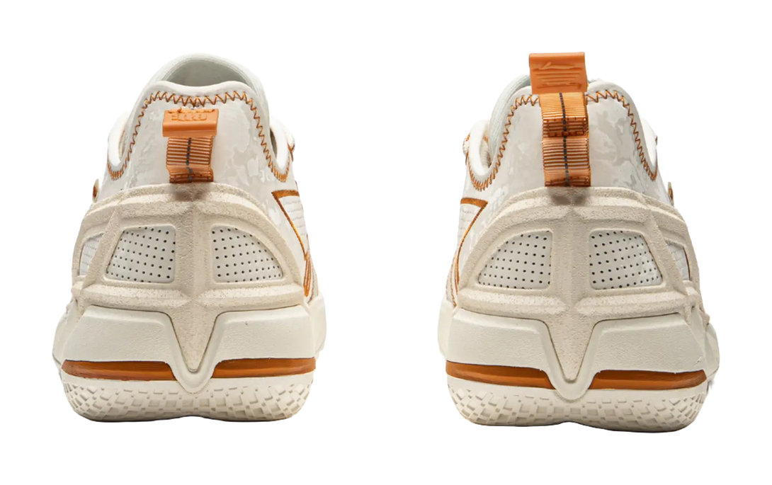 LiNing Anti Wool 4.5 Shock Absorbers Slip Resistant Abrasion Resistant Low top Basketball Shoes Mens Beige 