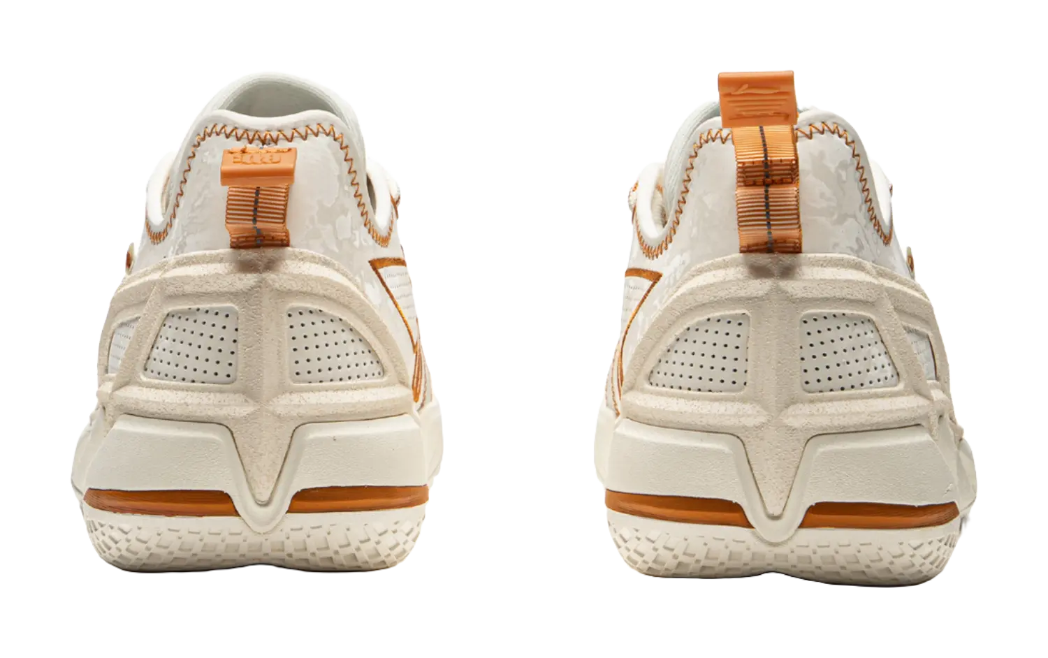 LiNing Anti Wool 4.5 Shock Absorbers Slip Resistant Abrasion Resistant Low top Basketball Shoes Mens Beige 