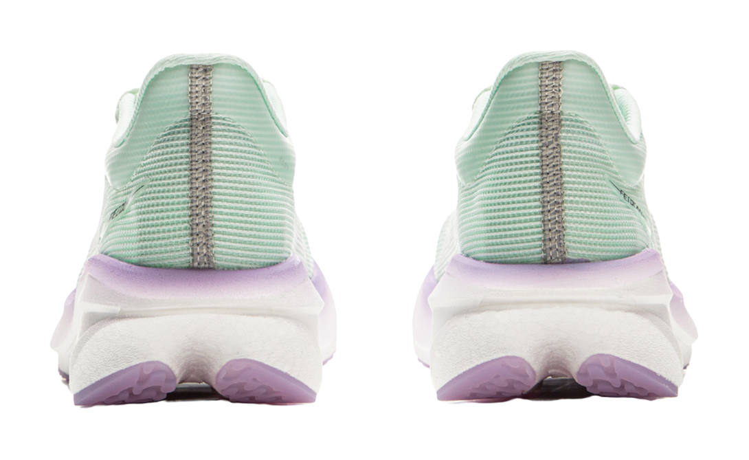 LiNing Breathable And Resilient Low top Carbon Plate Racing Running Shoes Women's Soft Aqua Blue 