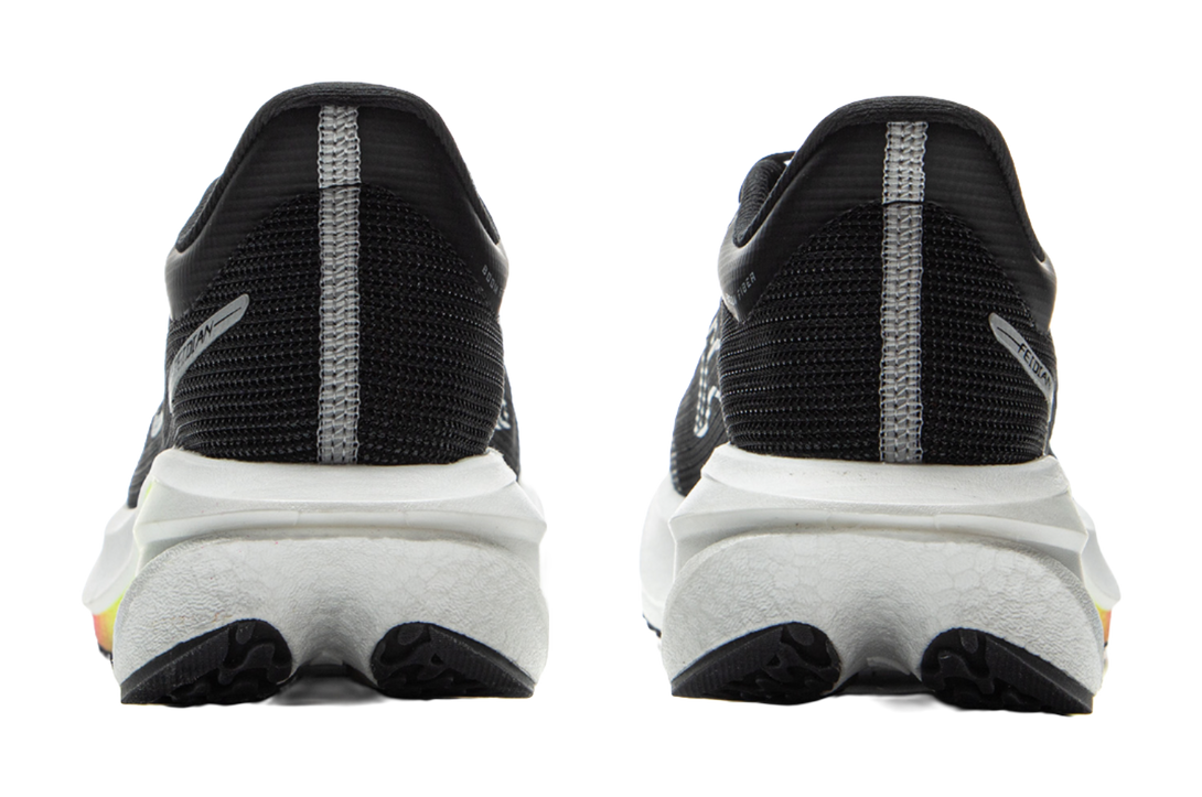 LiNing Flyer 5 Challenger Cushioned Slip-Resistant Rebound Low-Top Carbon Plate Running Shoes Women's Black 