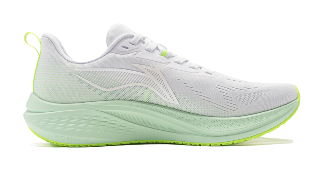 LiNing Red Hare 7 Cushioning, Slip Resistant, Lightweight Low top Running Shoes Women's White Green 