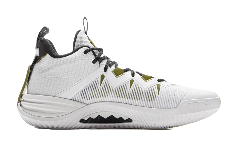 Men's basketball shoes, white low-top with black laces and green heel details