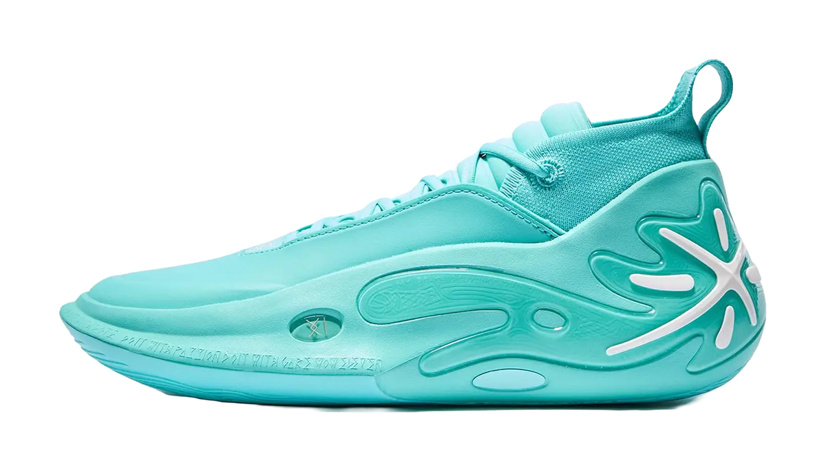 LiNing Wow11 Cushioning Wear-Resistant Lightweight Rebound Low-Top Basketball Shoes Mens Parrot Green 