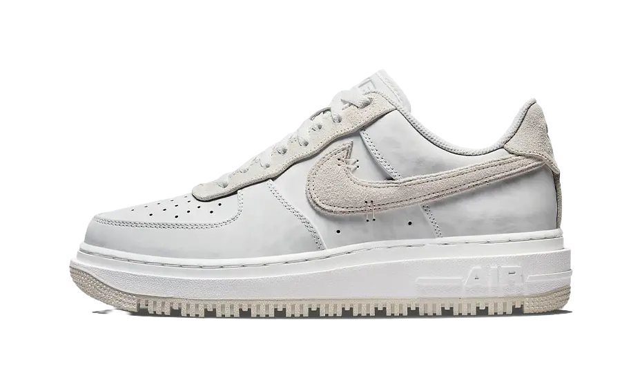 Nike Air Force 1 Luxe Triple White  vjsneaker.com