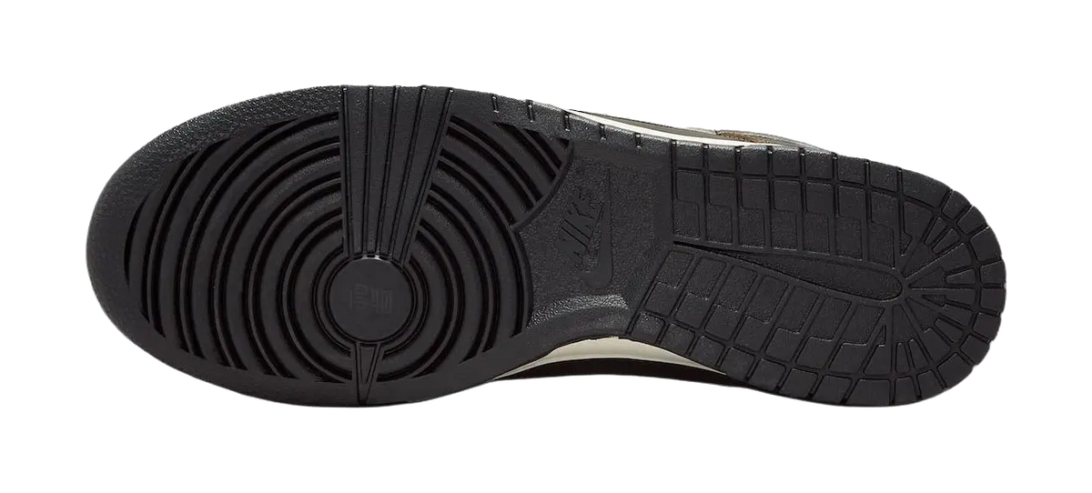 Nike Dunk Abrasion Resistant Low top Skateboard Shoes Mens Brown White  vjsneaker.com