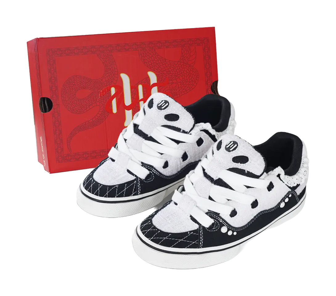 Ollieskate Cushioning Abrasion Resistant Lightweight Low top Skateboard Shoes Unisex Black White 