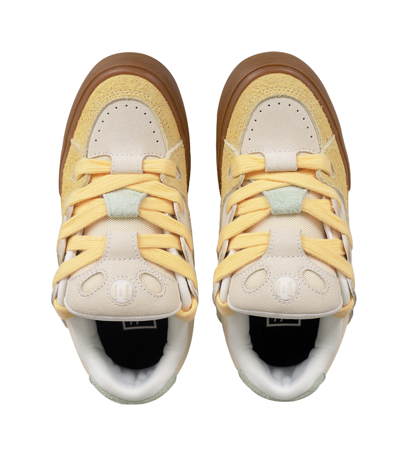 Ollieskate Low top Casual Shoes Unisex Fragrant Coconut Milk Tea Color Scheme 