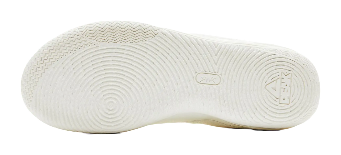 PEAK Anti-Slip And Wear-Resistant Coverage Rebound Low-Top Professional Performance Basketball Shoes Mens Ivory 