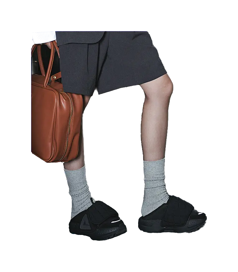 PEAK Coverage Thermal Slip Resistant Cushioning Low top Skateboard Shoes Men's All Black 