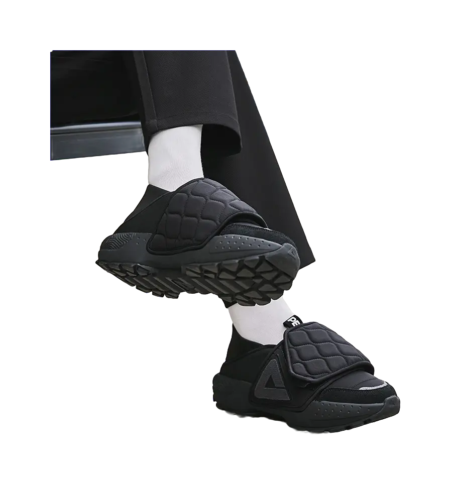 PEAK Coverage Thermal Slip Resistant Cushioning Low top Skateboard Shoes Men's All Black 