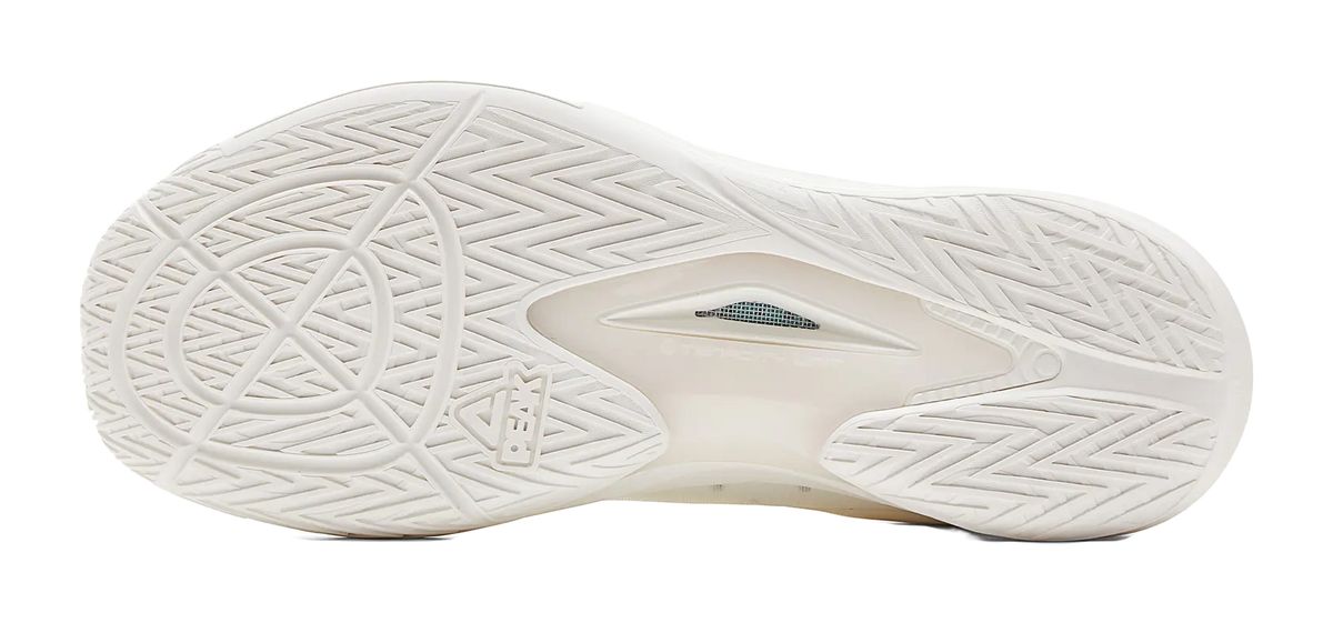 PEAK Lightness 3.0 Cushioning Slip Resistant Low Top Basketball Shoes Mens Ivory Red 