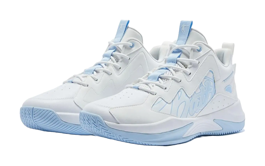 QIAODAN Basketball Collection Basketball Shoes Mens Mid top White Blue 