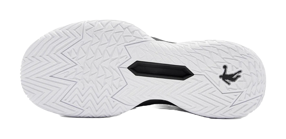 QIAODAN Cushioning, Wear Resistant Mid Top Basketball Shoes Mens White Black 