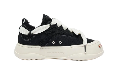 SMILEREPUBLIC Open Laugh Series - Classic Black Low-Top Canvas Shoes with Replaceable Logo Unisex  VJSNEAKER
