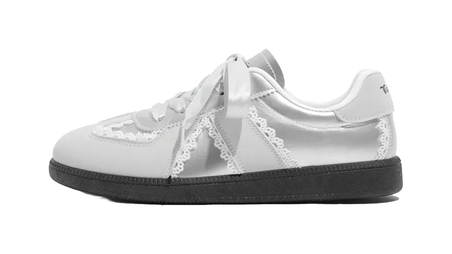 TUOPIN Slip Resistant, Abrasion Resistant, Lightweight Low top Skateboard Shoes Womens  vjsneaker.com